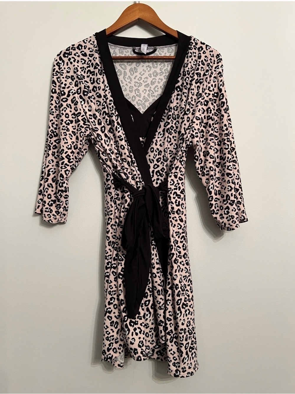 Leopard Print Wrap Robe and PJs - Pink & Black
